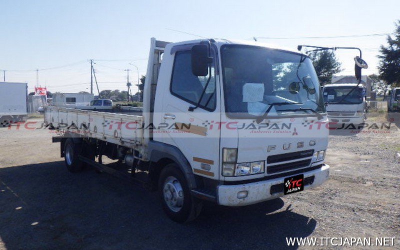 Mitsubishi-Fuso-Fighter--2002