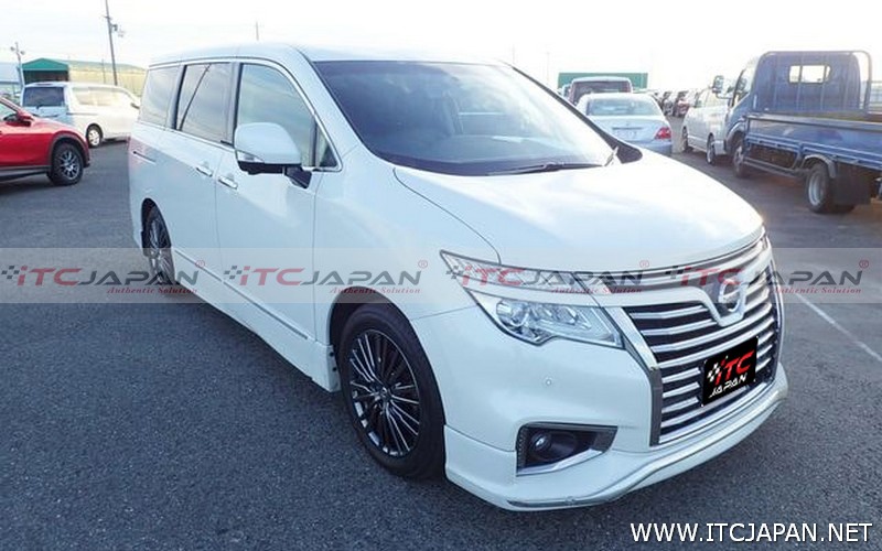 Nissan-Elgrand-2016