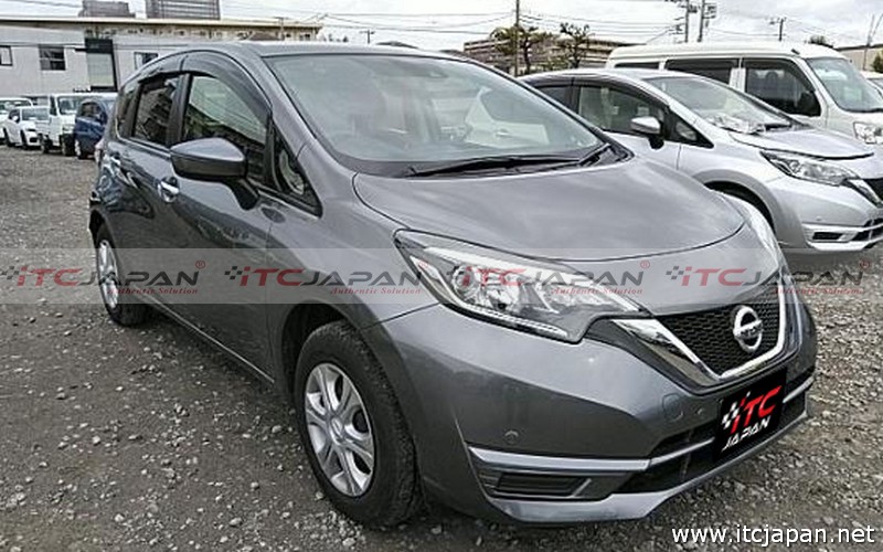 Nissan-Note--2020
