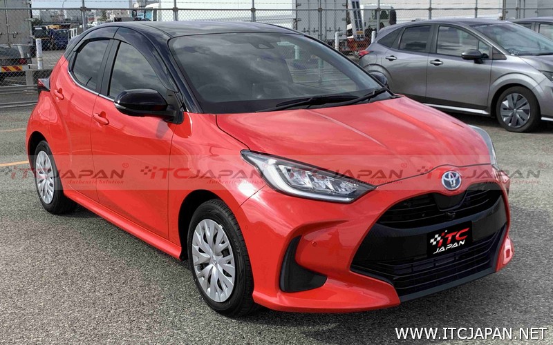 Toyota-Yaris--2022